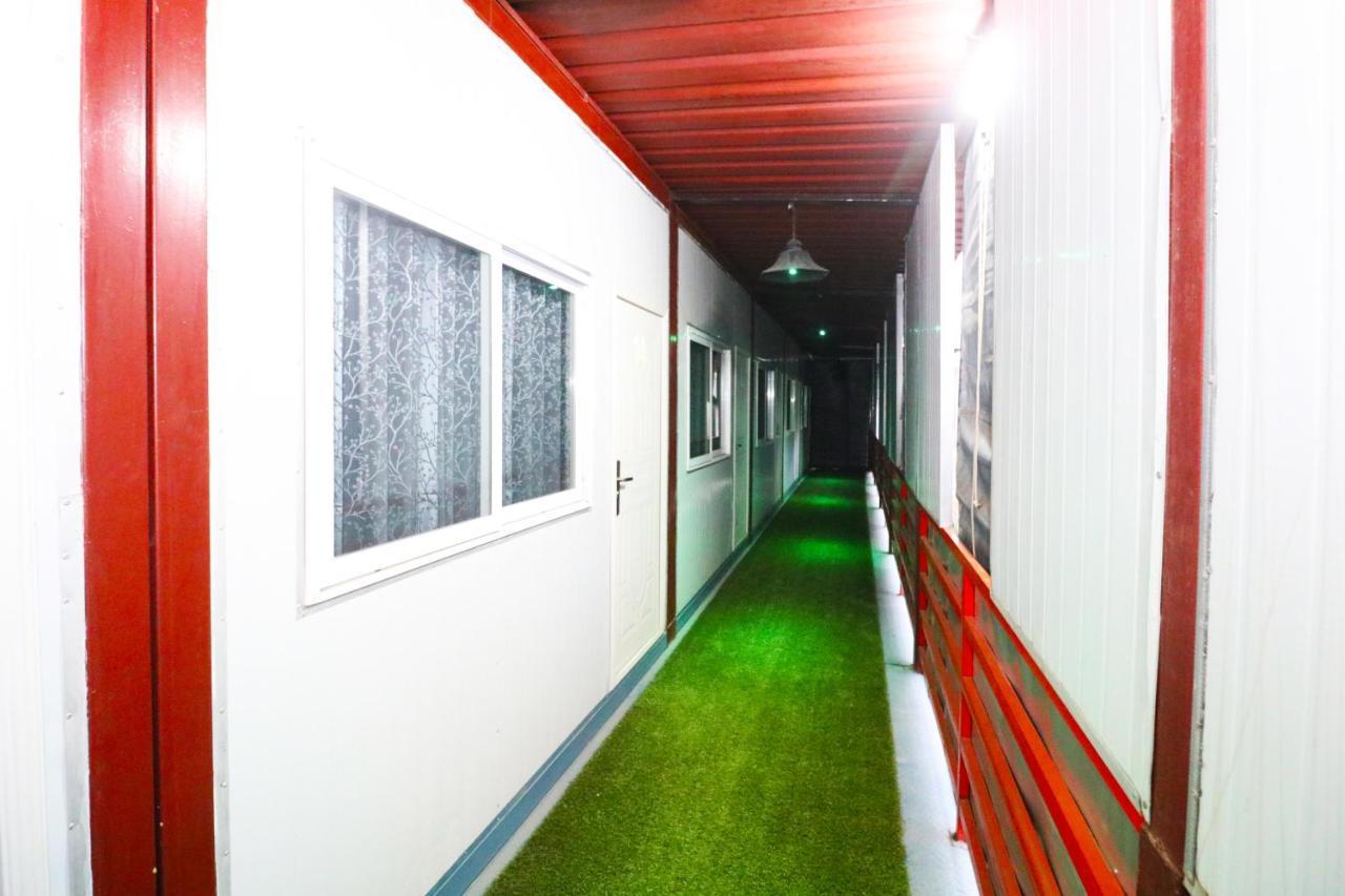 Hotel The Cube Stay Nowe Delhi Zewnętrze zdjęcie