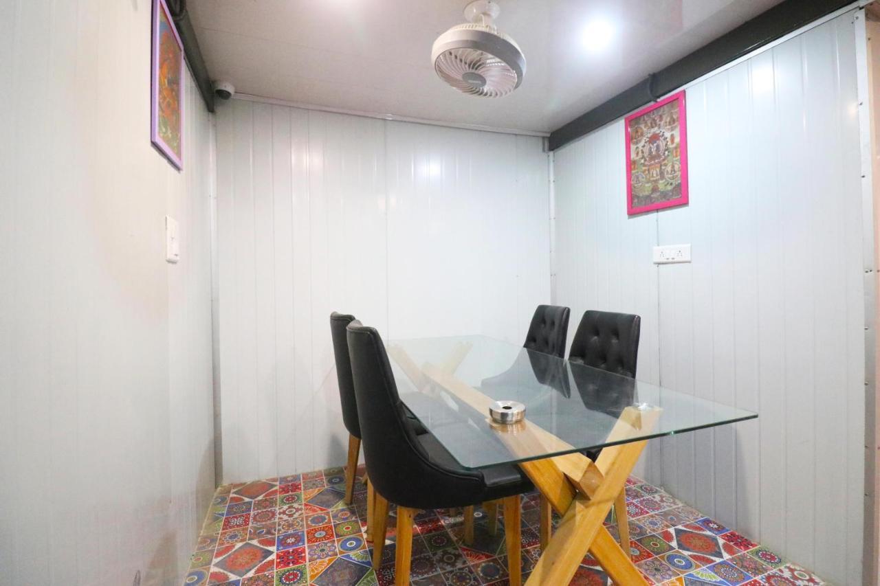 Hotel The Cube Stay Nowe Delhi Zewnętrze zdjęcie